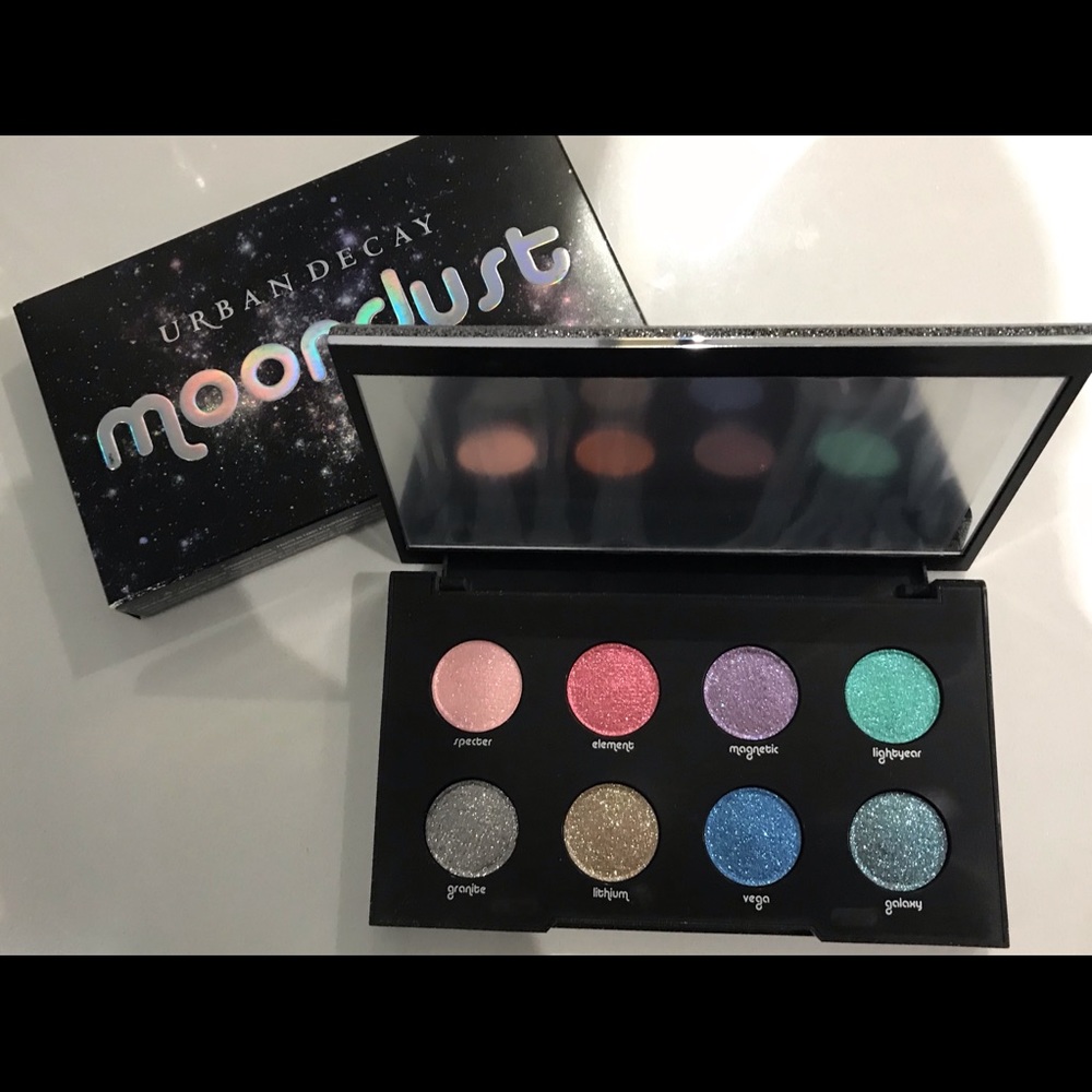 Urban Decay Moondust Eyeshadow Pallete